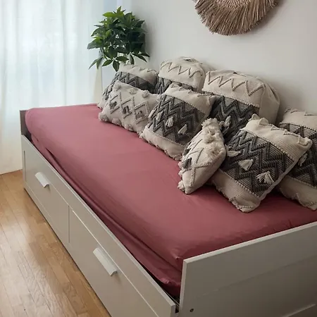 Paris-Montrouge Magnifique Appartement 3 Pieces De 75M2 Avec Parking - Tres Cosy Pour 1 - 8 Personnes Refait A Neuf -Entire Apartment Luxurious And Warm -Montrouge Paris 14Eme - Proche Aeroport Orly Parc Expositions Porte De Versailles Free Wifi Grat Exterior photo