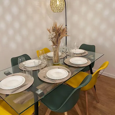 Paris-Montrouge Magnifique Appartement 3 Pieces De 75M2 Avec Parking - Tres Cosy Pour 1 - 8 Personnes Refait A Neuf -Entire Apartment Luxurious And Warm -Montrouge Paris 14Eme - Proche Aeroport Orly Parc Expositions Porte De Versailles Free Wifi Grat Exterior photo