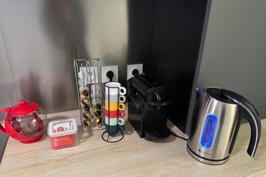 Paris-montrouge Magnifique 3 Pieces De 75m2 Avec Parking - Tres Cosy Pour 1 - 8 Personnes Refait A Neuf -entire Luxurious And Warm -montrouge Paris 14eme - Proche Aeroport Orly Parc Expositions Porte De Versailles Free Wifi Grat Apartment Montrouge