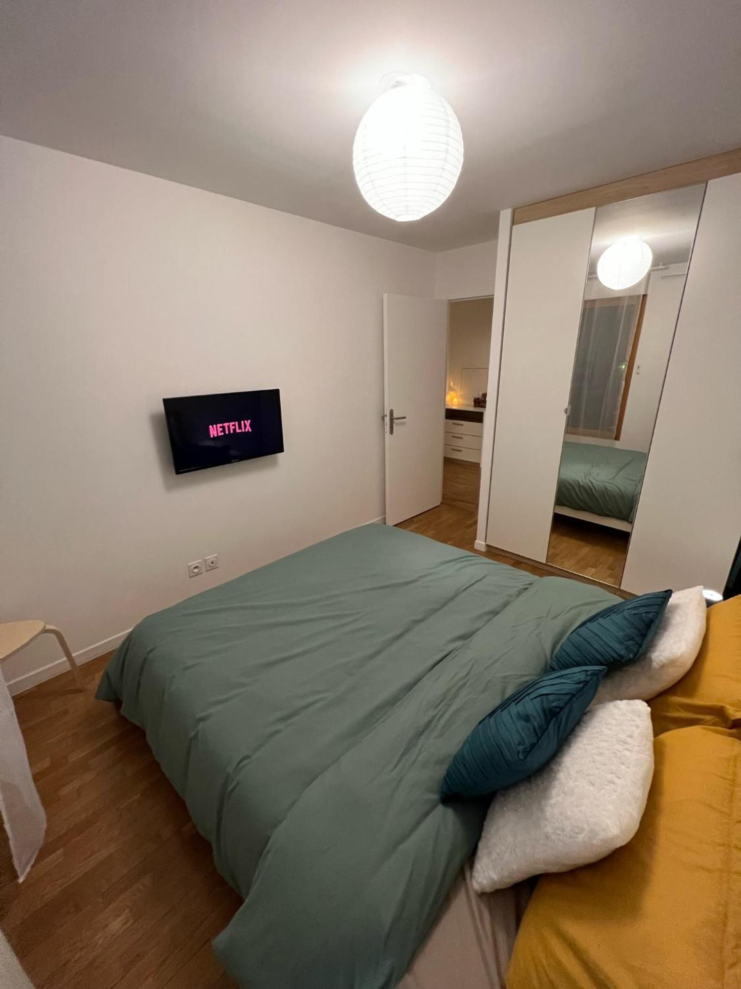 Paris-montrouge Magnifique 3 Pieces De 75m2 Avec Parking - Tres Cosy Pour 1 - 8 Personnes Refait A Neuf -entire Luxurious And Warm -montrouge Paris 14eme - Proche Aeroport Orly Parc Expositions Porte De Versailles Free Wifi Grat * Montrouge