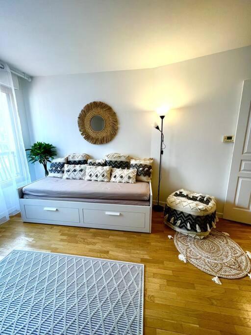 Apartment Paris-montrouge Magnifique 3 Pieces De 75m2 Avec Parking - Tres Cosy Pour 1 - 8 Personnes Refait A Neuf -entire Luxurious And Warm -montrouge Paris 14eme - Proche Aeroport Orly Parc Expositions Porte De Versailles Free Wifi Grat